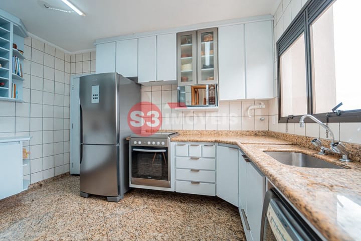 Apartamento à venda com 3 quartos, 139m² - Foto 48