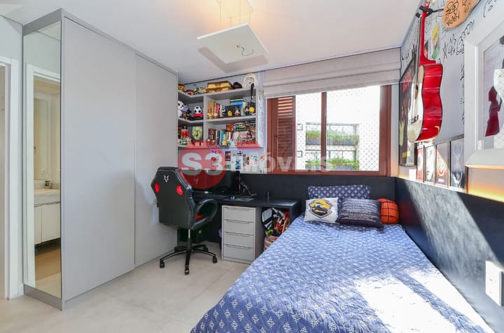 Apartamento à venda com 4 quartos, 170m² - Foto 18