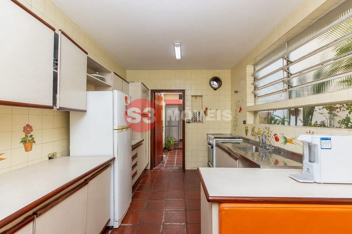 Casa à venda com 3 quartos, 184m² - Foto 30