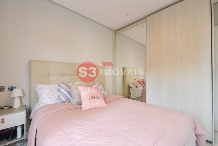 Apartamento à venda com 2 quartos, 75m² - Foto 12