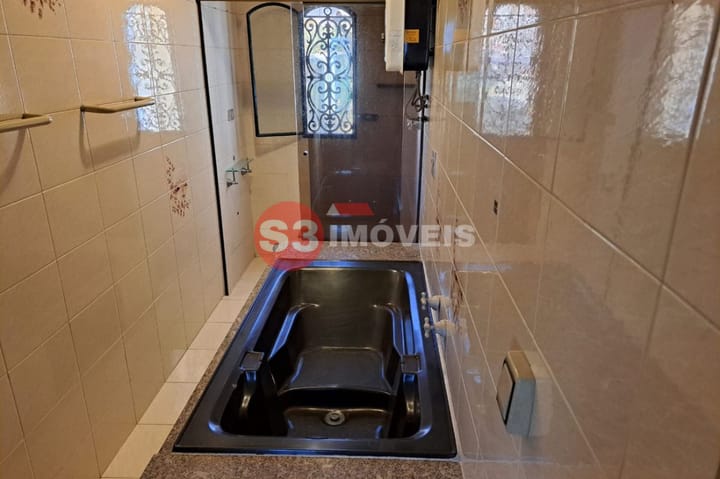 Casa à venda com 4 quartos, 297m² - Foto 27