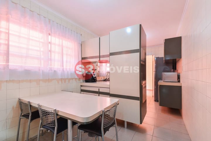 Casa à venda com 3 quartos, 213m² - Foto 23