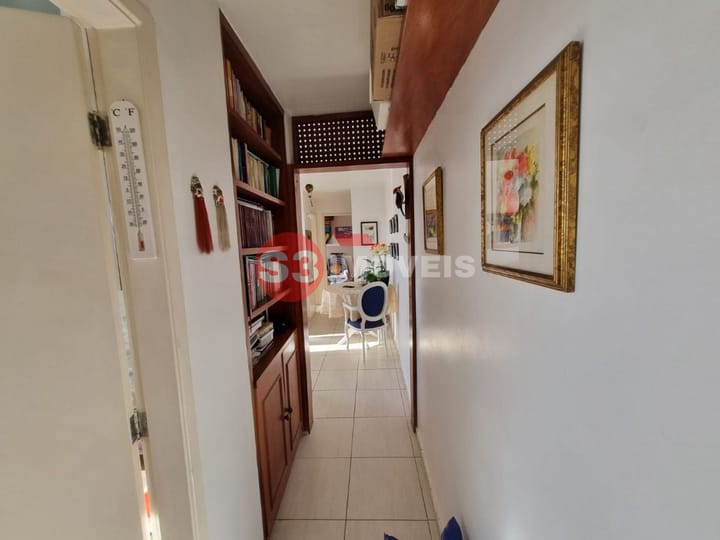 Apartamento à venda com 1 quarto, 50m² - Foto 9