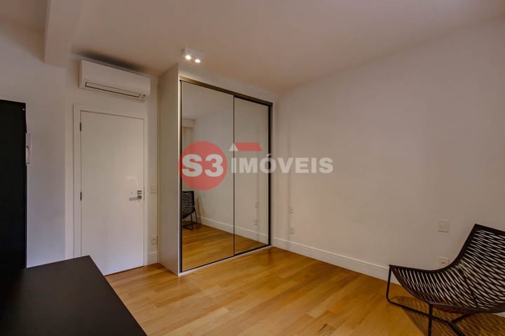 Apartamento à venda com 3 quartos, 142m² - Foto 18