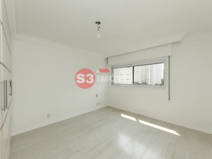 Apartamento à venda com 3 quartos, 190m² - Foto 10