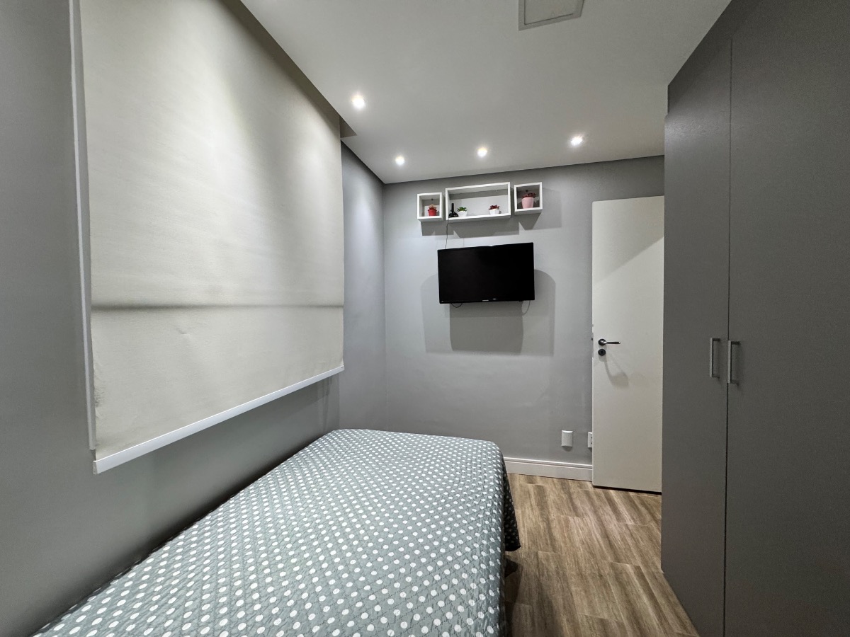 Apartamento à venda com 2 quartos, 66m² - Foto 24