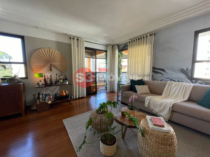 Apartamento à venda com 4 quartos, 198m² - Foto 45