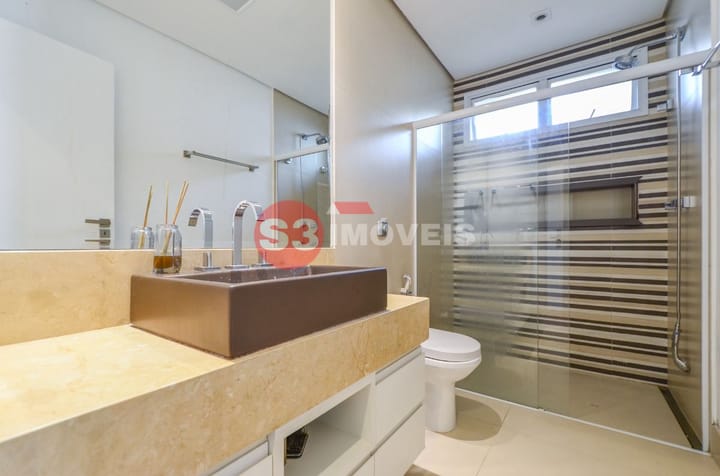 Casa à venda com 3 quartos, 259m² - Foto 22