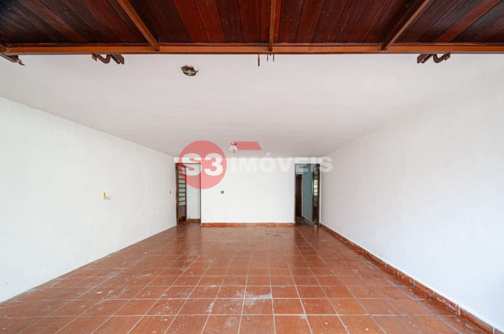 Casa à venda com 3 quartos, 208m² - Foto 32