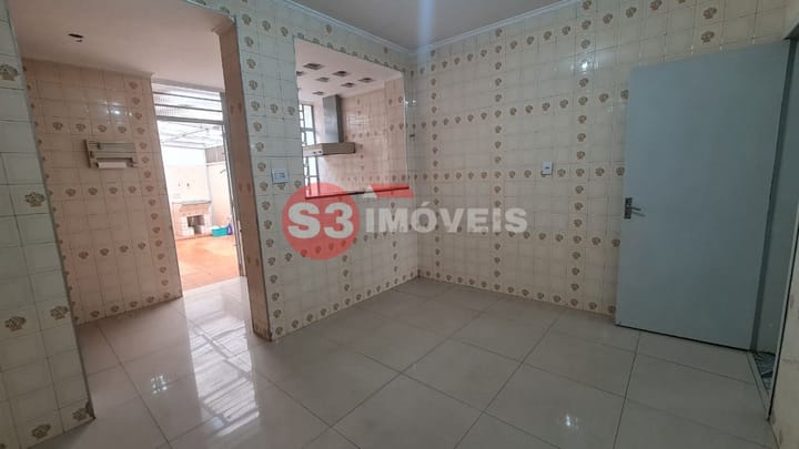 Casa à venda com 2 quartos, 157m² - Foto 13