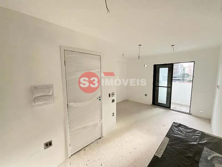 Apartamento à venda com 1 quarto, 28m² - Foto 11