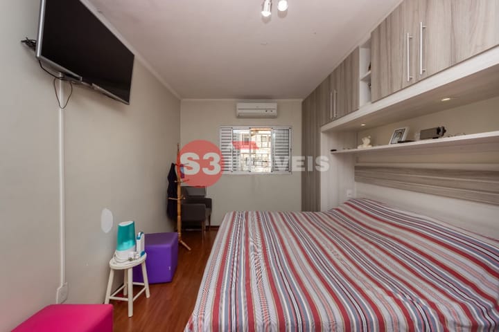 Casa à venda com 2 quartos, 120m² - Foto 4