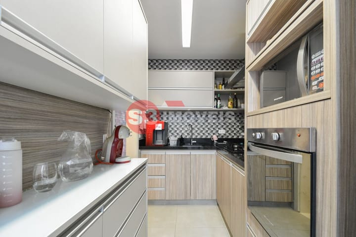 Apartamento à venda com 2 quartos, 75m² - Foto 20