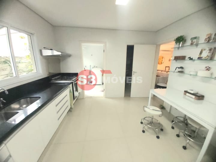 Casa de Condomínio à venda e aluguel com 4 quartos, 329m² - Foto 23