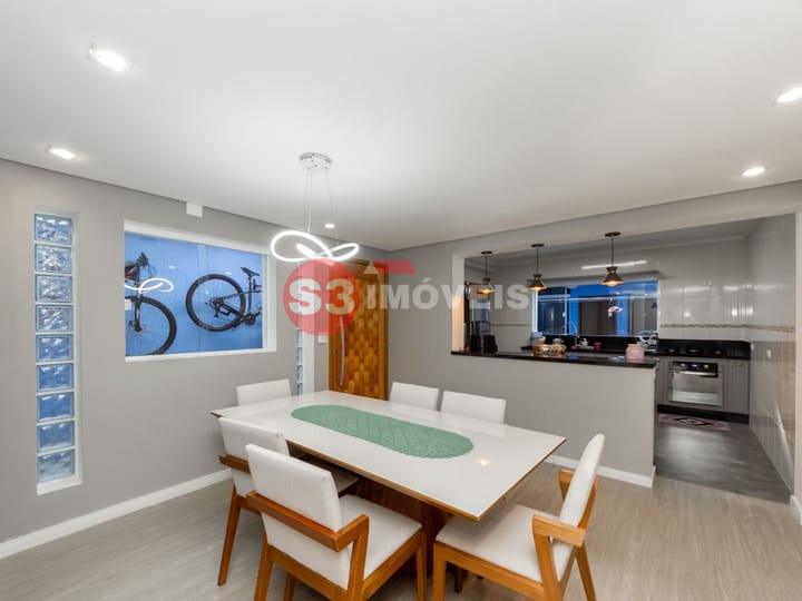 Casa à venda com 3 quartos, 300m² - Foto 18