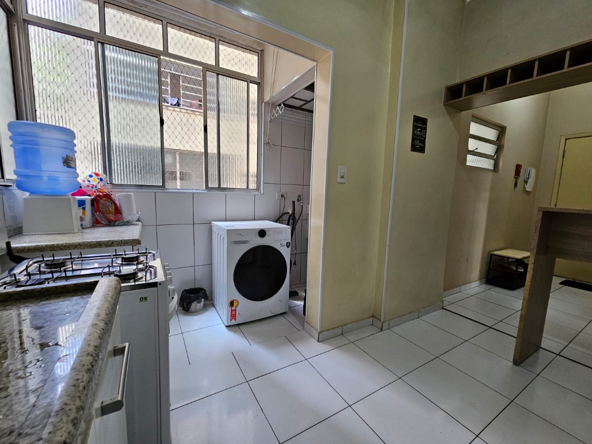 Apartamento à venda com 2 quartos, 62m² - Foto 5