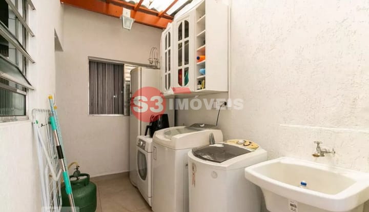 Casa à venda com 3 quartos, 107m² - Foto 17