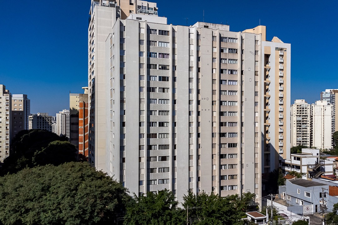 Apartamento à venda com 2 quartos, 76m² - Foto 20