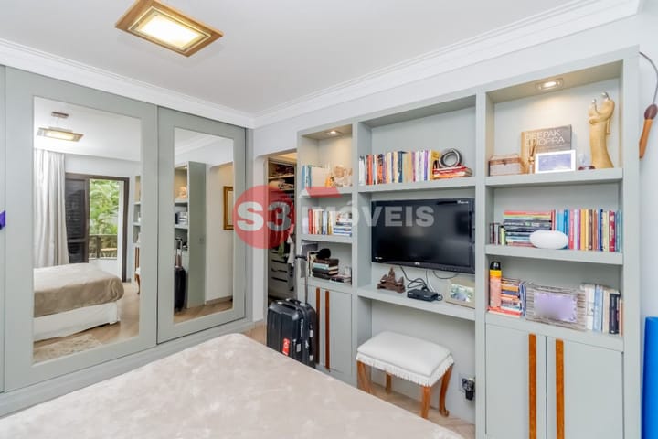 Apartamento à venda com 3 quartos, 171m² - Foto 11