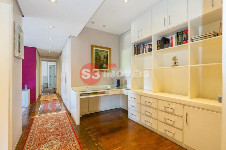 Apartamento à venda com 3 quartos, 200m² - Foto 29