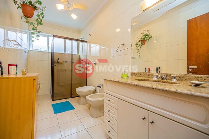 Casa à venda com 3 quartos, 240m² - Foto 35