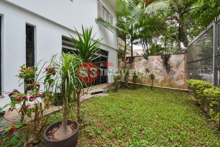 Casa à venda com 4 quartos, 331m² - Foto 61