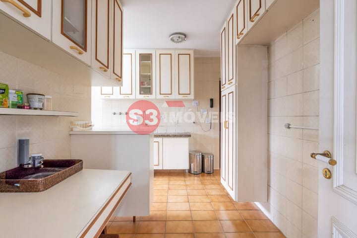 Apartamento à venda com 3 quartos, 110m² - Foto 25