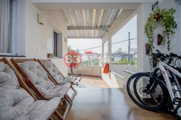 Casa à venda com 3 quartos, 200m² - Foto 9