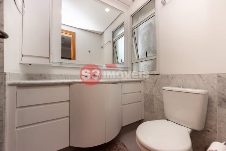 Apartamento à venda com 4 quartos, 223m² - Foto 17