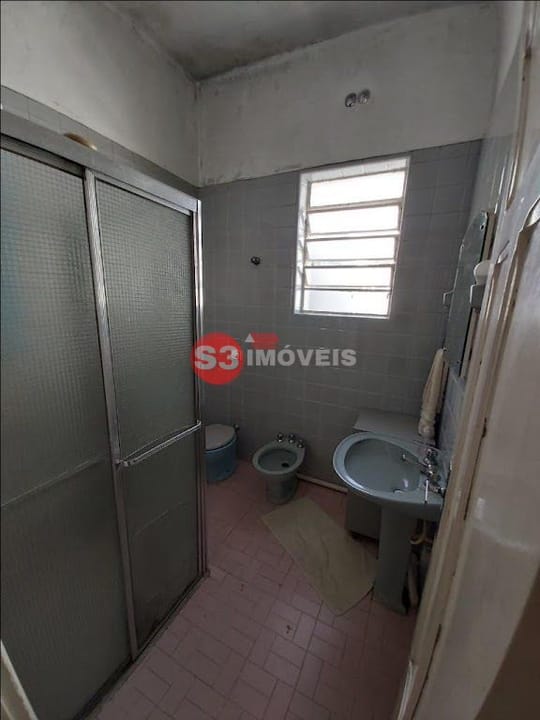 Casa à venda com 3 quartos, 220m² - Foto 12