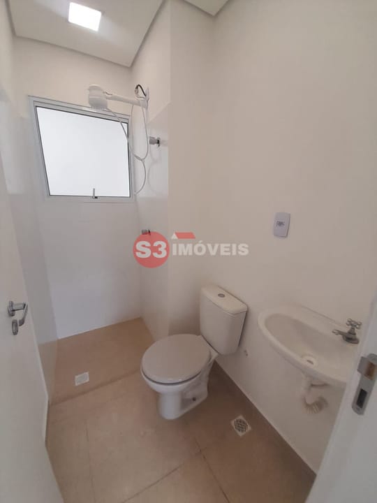 Apartamento à venda com 2 quartos, 40m² - Foto 18