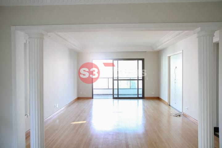 Apartamento à venda com 3 quartos, 243m² - Foto 12