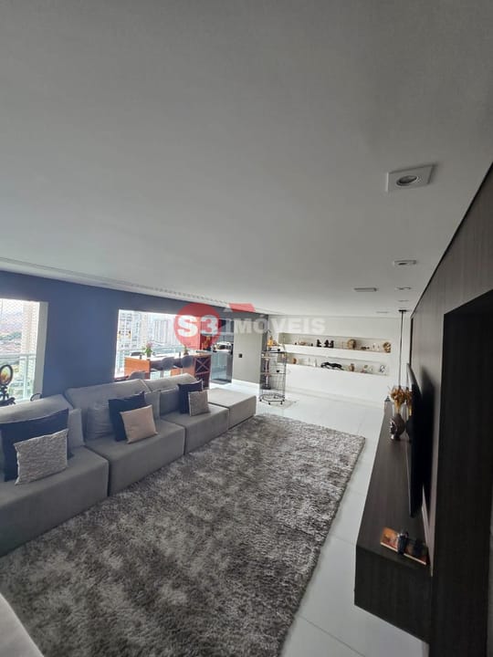 Apartamento à venda com 2 quartos, 157m² - Foto 5