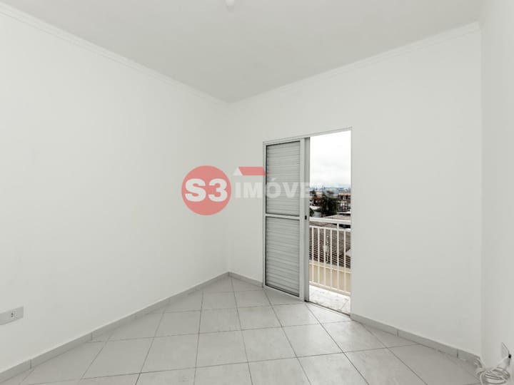 Casa à venda com 2 quartos, 78m² - Foto 9