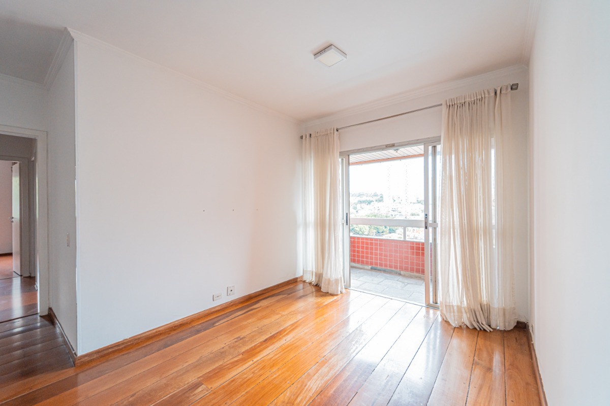 Apartamento à venda com 3 quartos, 100m² - Foto 2