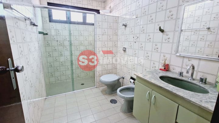 Casa à venda com 3 quartos, 245m² - Foto 29