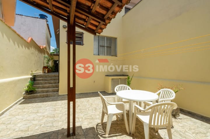 Casa à venda com 3 quartos, 173m² - Foto 17