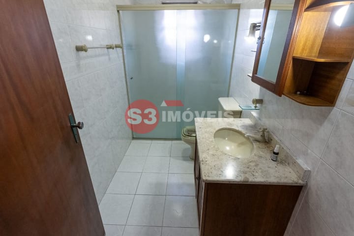 Casa à venda com 4 quartos, 228m² - Foto 11