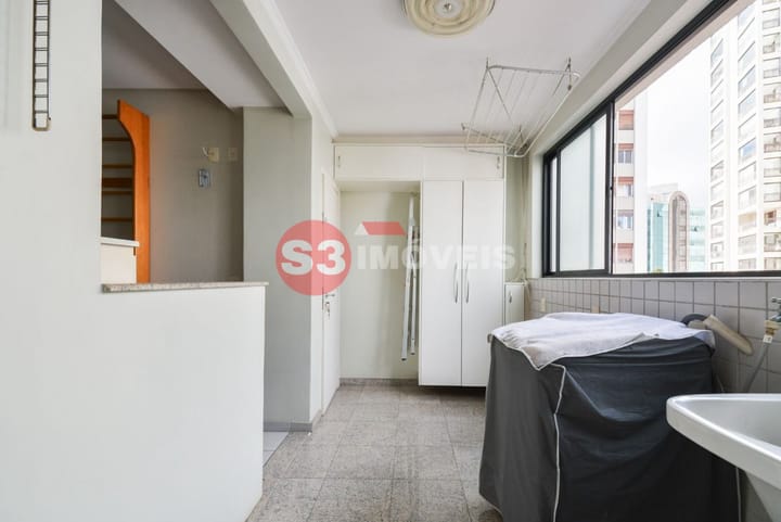 Apartamento à venda com 3 quartos, 230m² - Foto 30