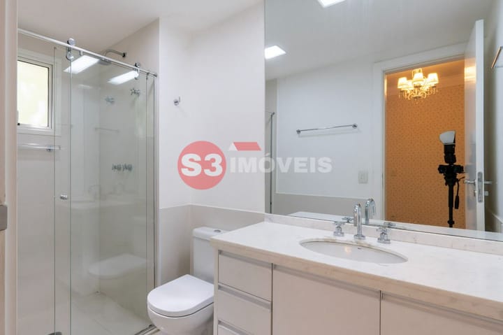 Apartamento à venda com 3 quartos, 235m² - Foto 41