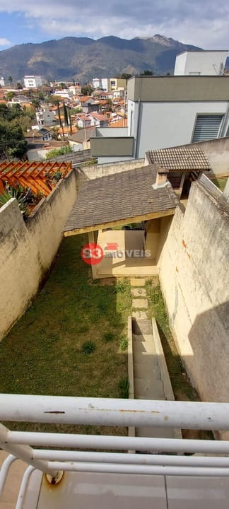 Casa à venda com 2 quartos, 90m² - Foto 52