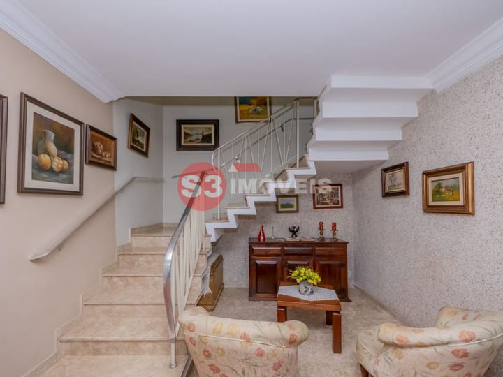 Casa à venda com 4 quartos, 237m² - Foto 9