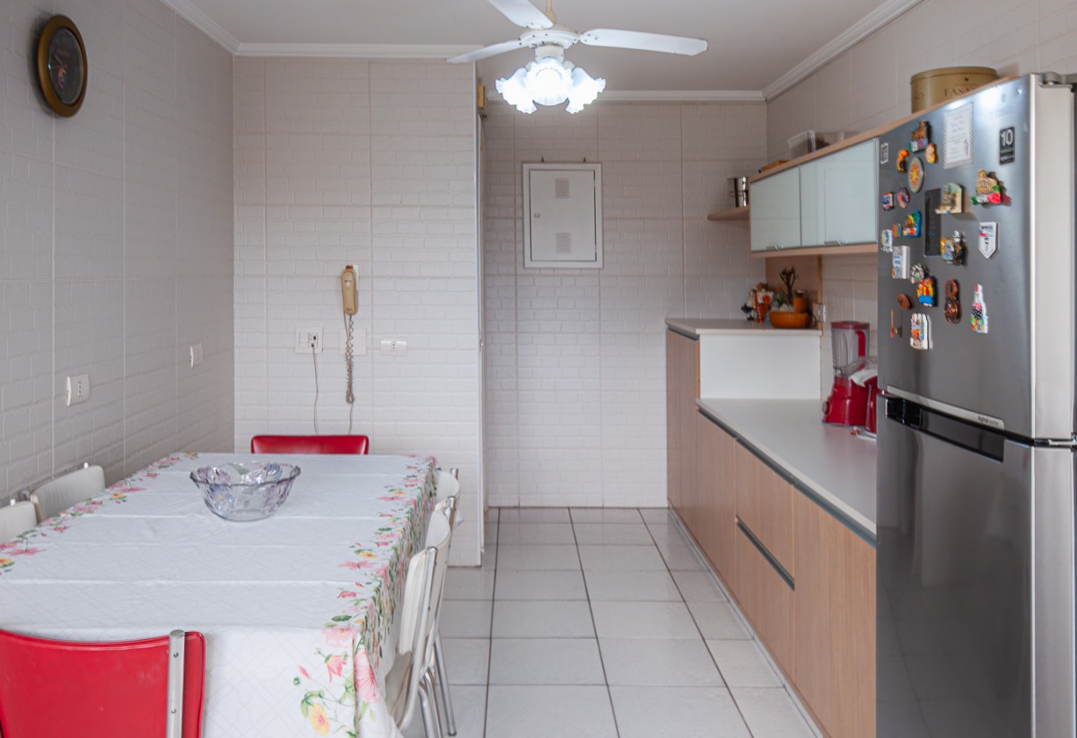 Apartamento à venda com 3 quartos, 160m² - Foto 36