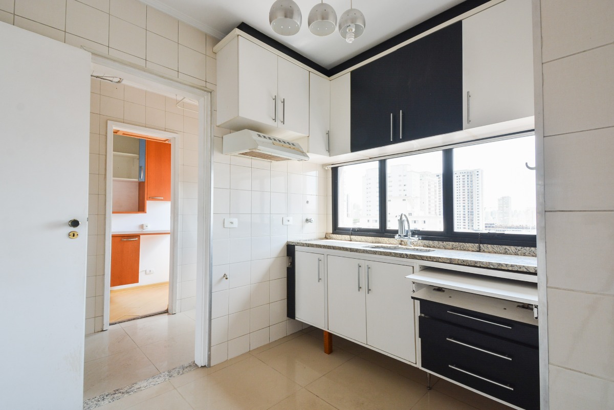 Apartamento à venda com 3 quartos, 87m² - Foto 29