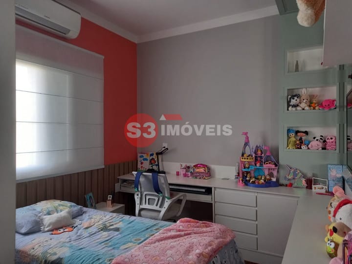 Casa de Condomínio à venda com 4 quartos, 400m² - Foto 52