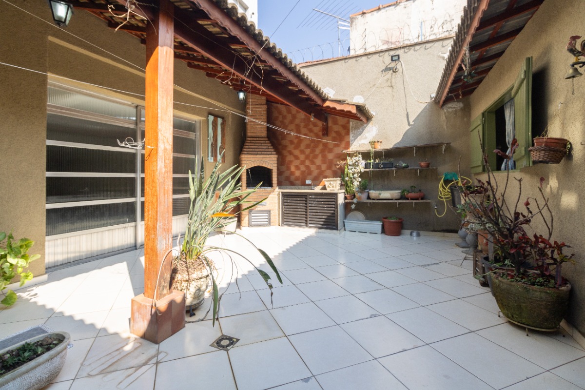 Casa à venda com 5 quartos, 360m² - Foto 26