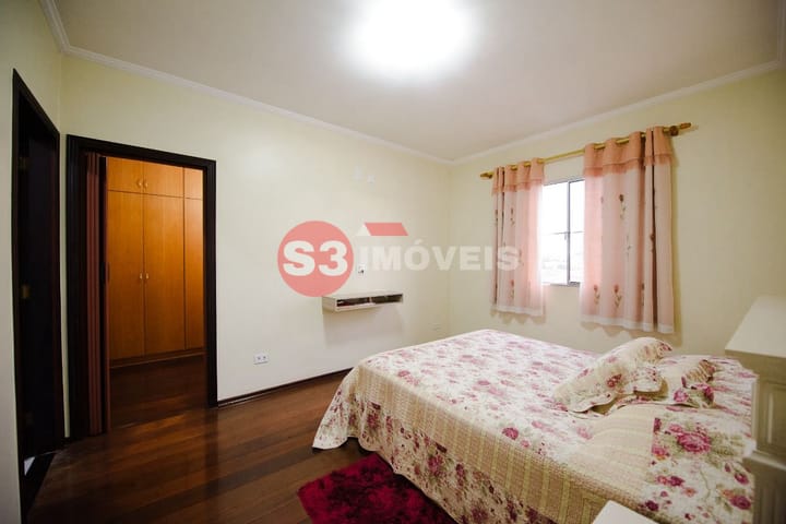 Casa à venda com 5 quartos, 310m² - Foto 8