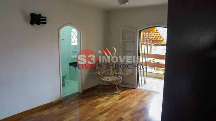 Casa à venda com 3 quartos, 211m² - Foto 16