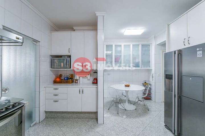 Apartamento à venda com 3 quartos, 247m² - Foto 17