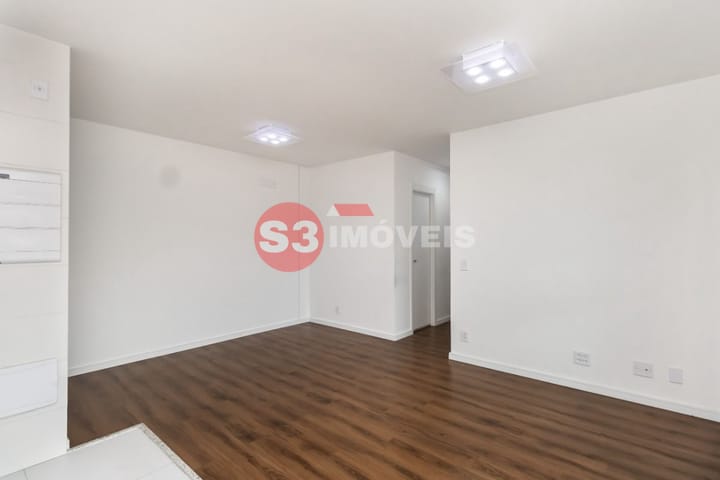 Apartamento à venda com 2 quartos, 72m² - Foto 11